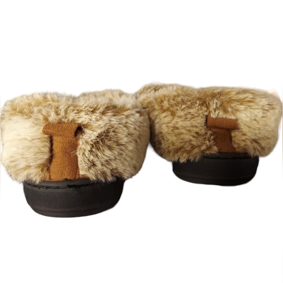 Lot of Two Women's Indoor/Outdoor Slippers Size Small 5-6 - Picture 7 of 10